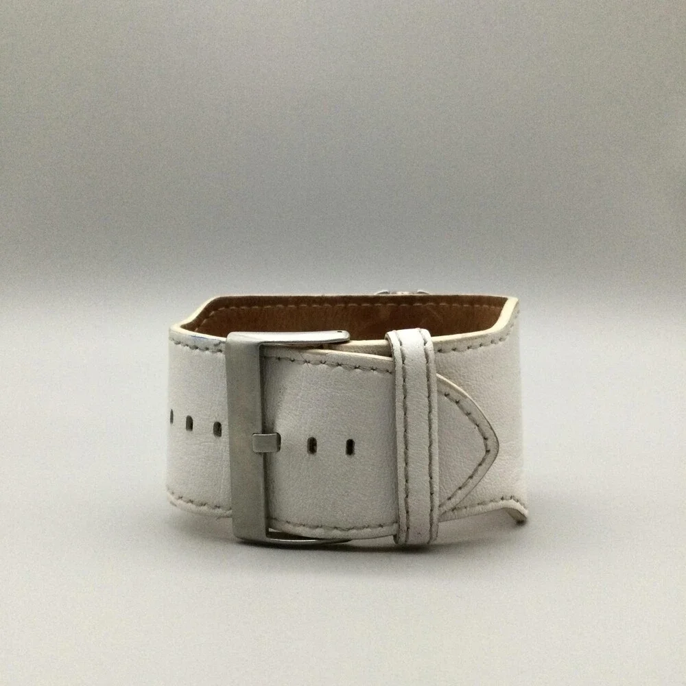 Guess Mens Watch 49mm Silver Tone Tonneau Stainless Leather Band New Battery